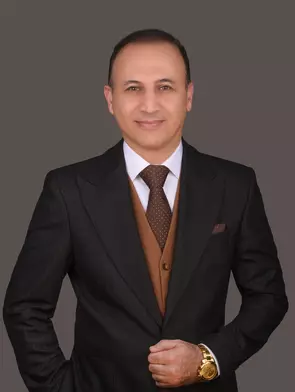 Sam Salem, West Vancouver, Real Estate Agent